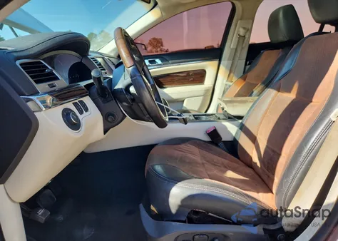 2011 Lincoln Mks from USA, damaged, VIN 1LNHL9DR8BG612122